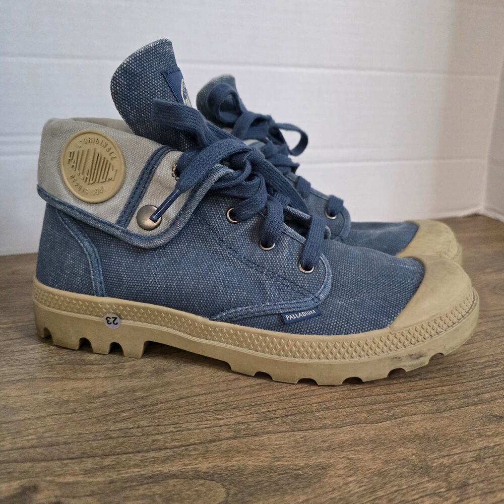 Palladium Baggy fold over ankle boots womans 8.5